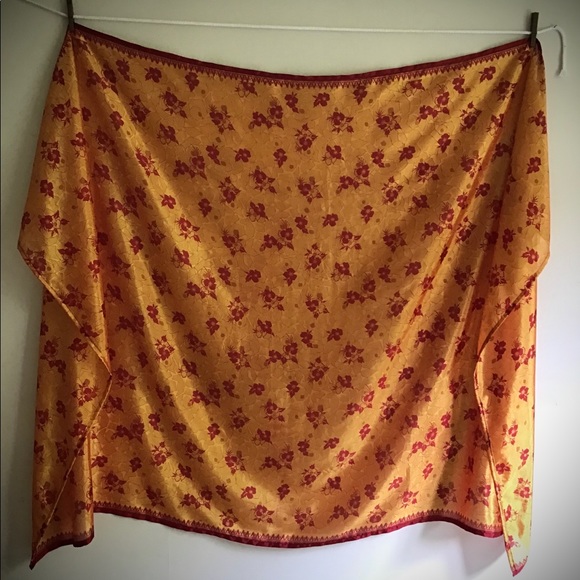 NWOT Handmade Sarong made from Vintage Sari Fabric - Picture 5 of 7
